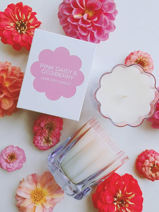 MOTHERS DAY PINK DAISY CANDLE
